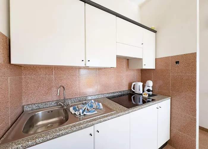 Iside, A Pochi Passi Dal Centro * 빌라시미우스