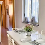 Iside, A Pochi Passi Dal Centro *