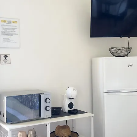 Iside, A Pochi Passi Dal Centro Semesterbostad *