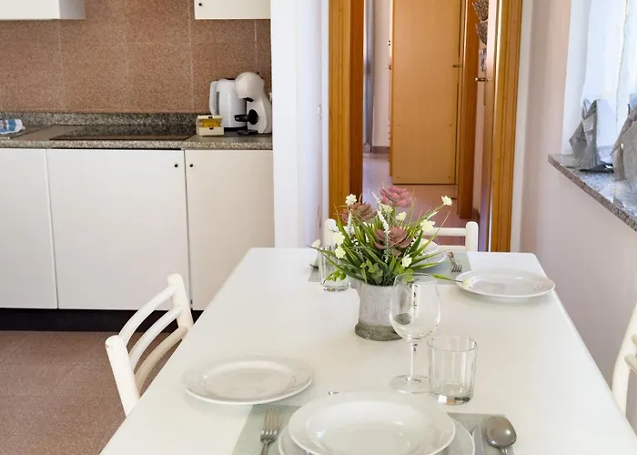 Iside, A Pochi Passi Dal Centro